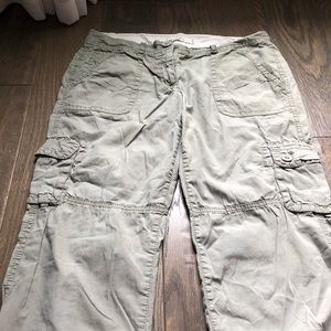 Cropped cargo pants light weight